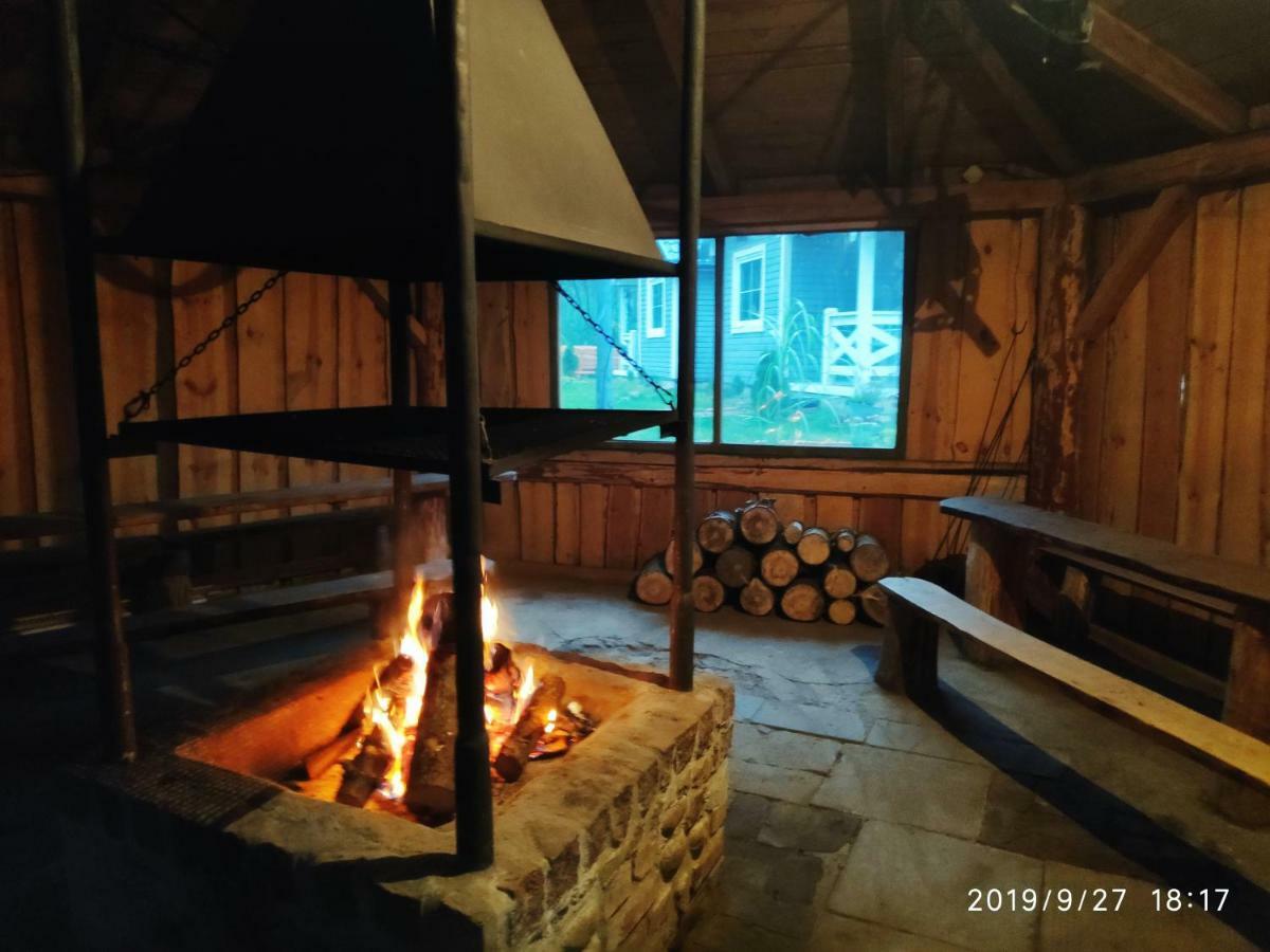 Domki W Dolinie Wiezycy Szymbark  Extérieur photo